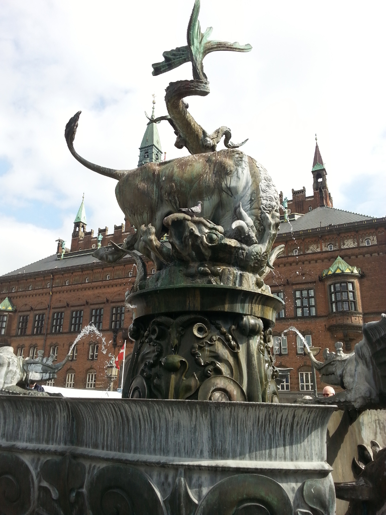 Dragespringvandet (Dragon Fountain) - Copenhagen